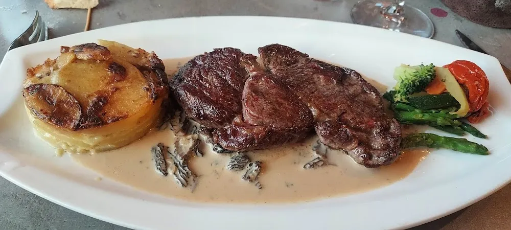 Entrecôte Rôtie Sauce Aux Morilles