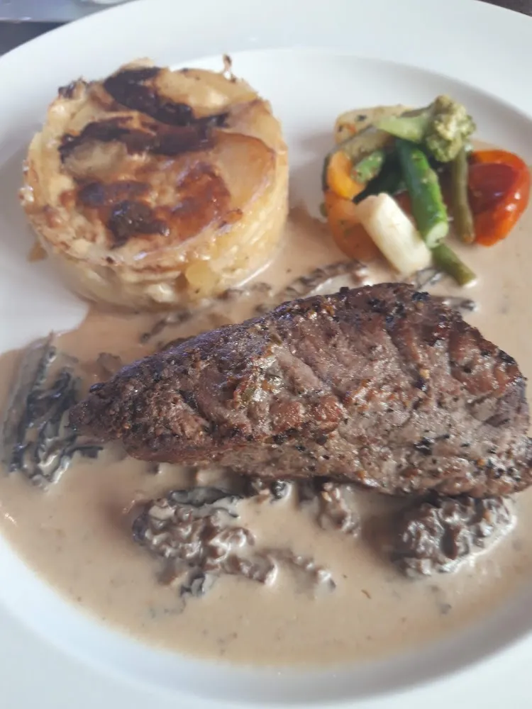 Pave de Bœuf Aux Morilles